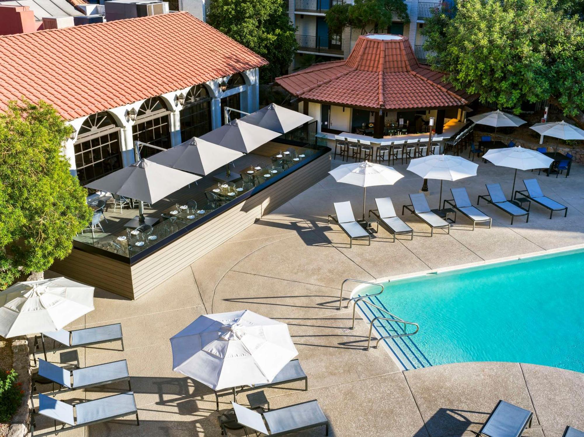 Embassy Suites By Hilton Scottsdale Resort Exterior foto